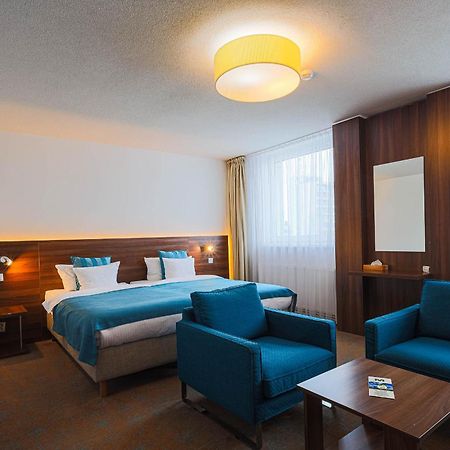 Hotel Metropol Spišská Nová Ves Extérieur photo