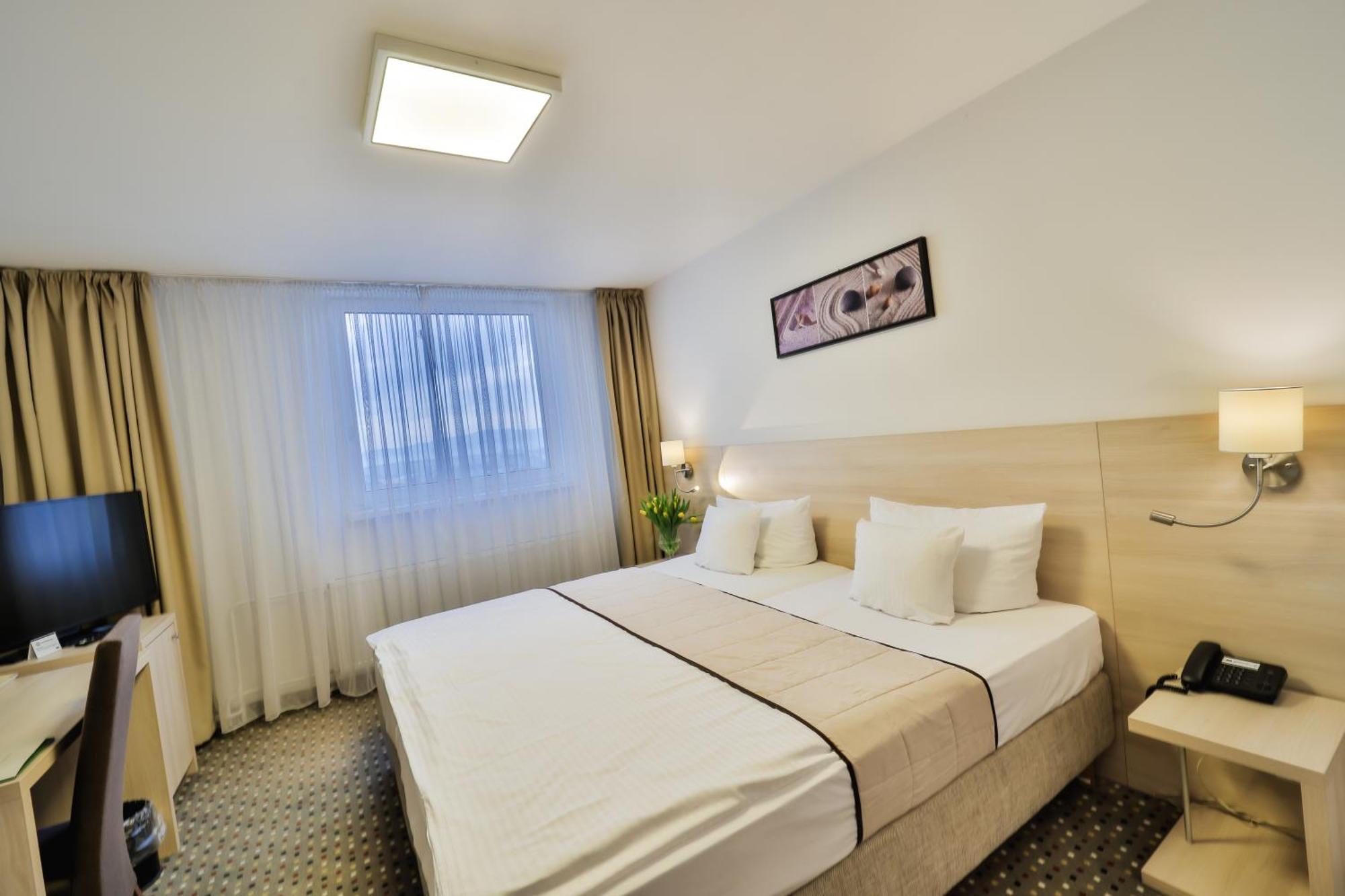 Hotel Metropol Spišská Nová Ves Extérieur photo