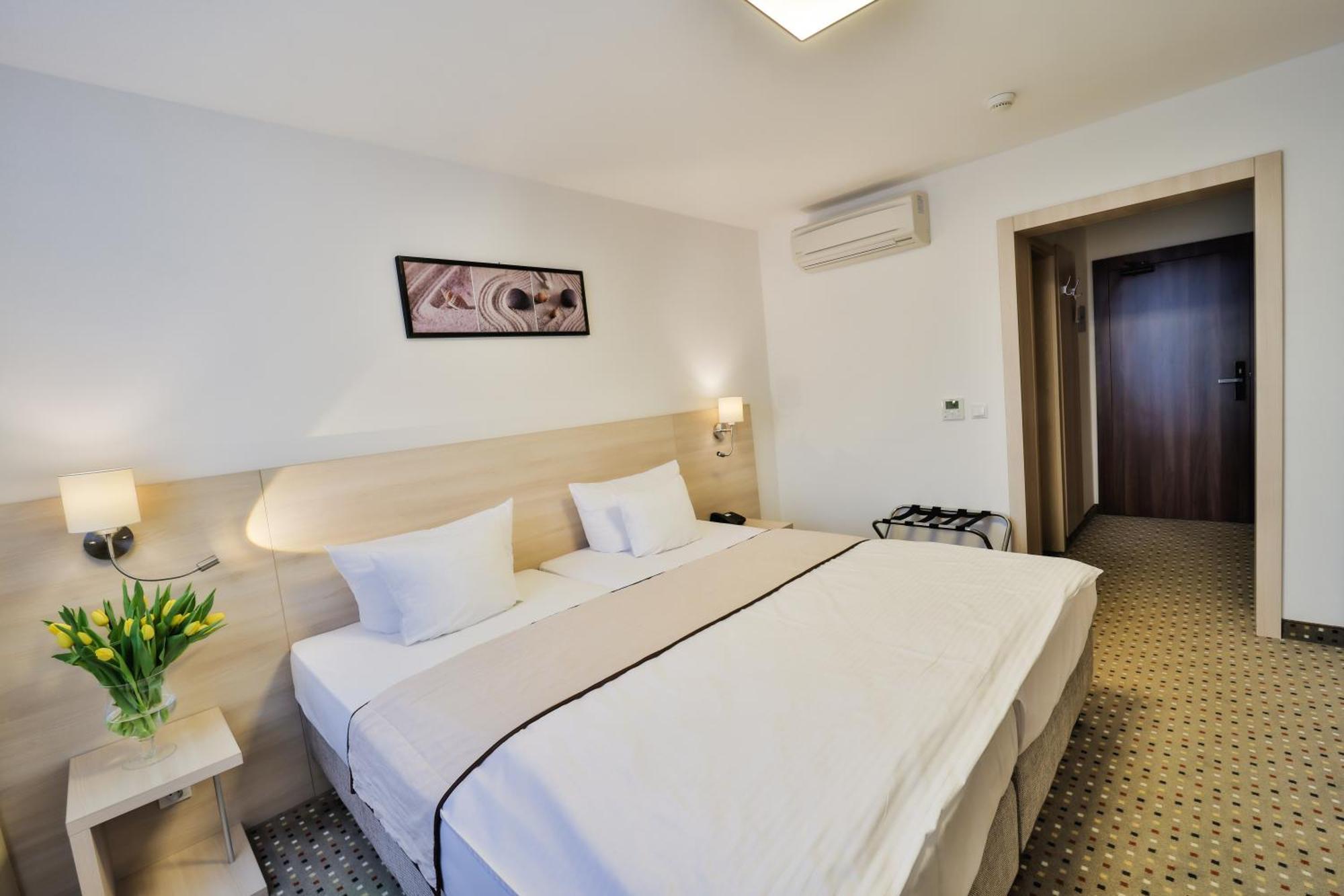 Hotel Metropol Spišská Nová Ves Extérieur photo