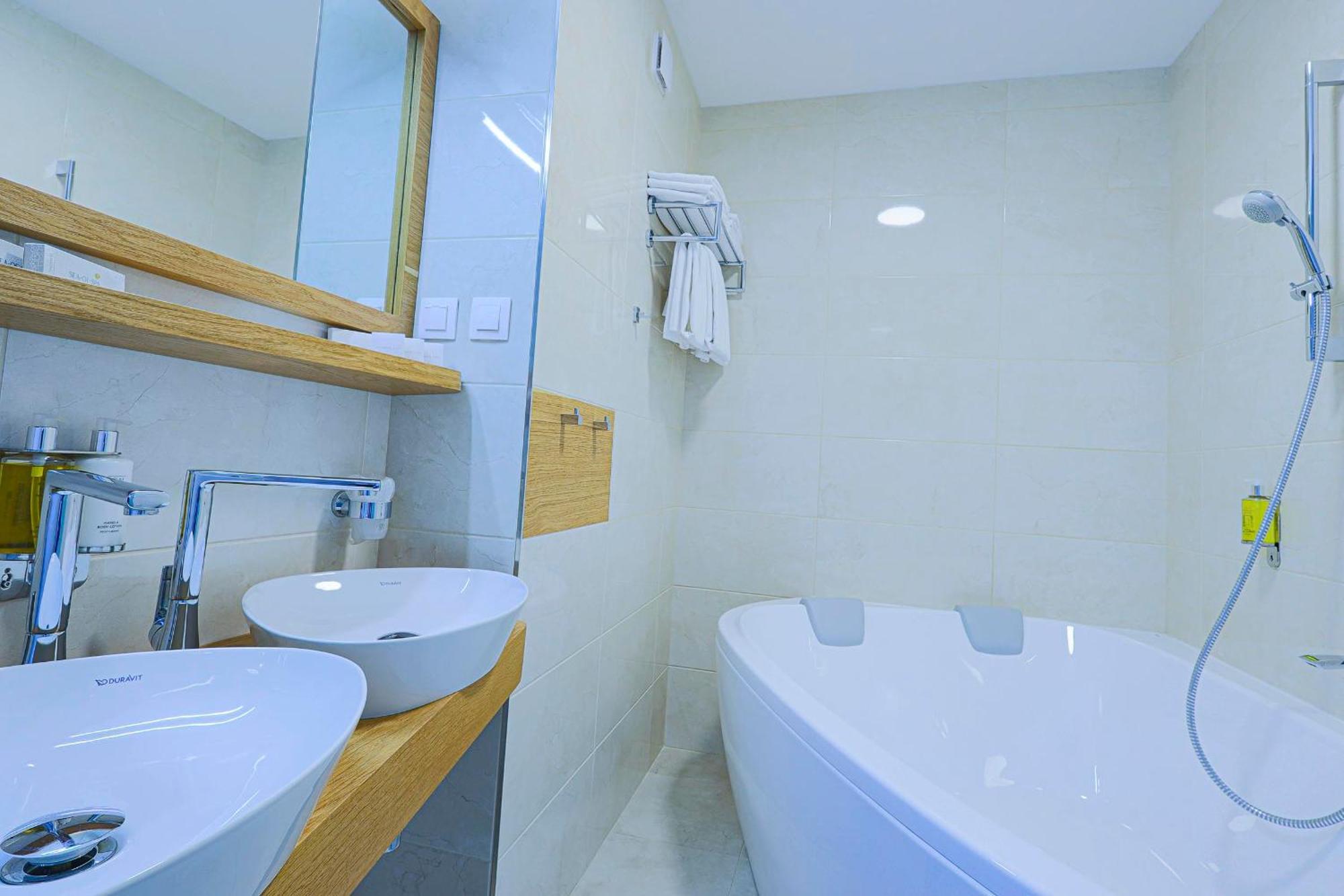 Hotel Metropol Spišská Nová Ves Extérieur photo
