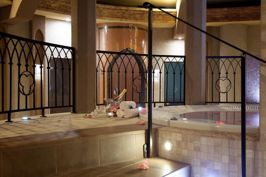 Hotel Metropol Spišská Nová Ves Extérieur photo
